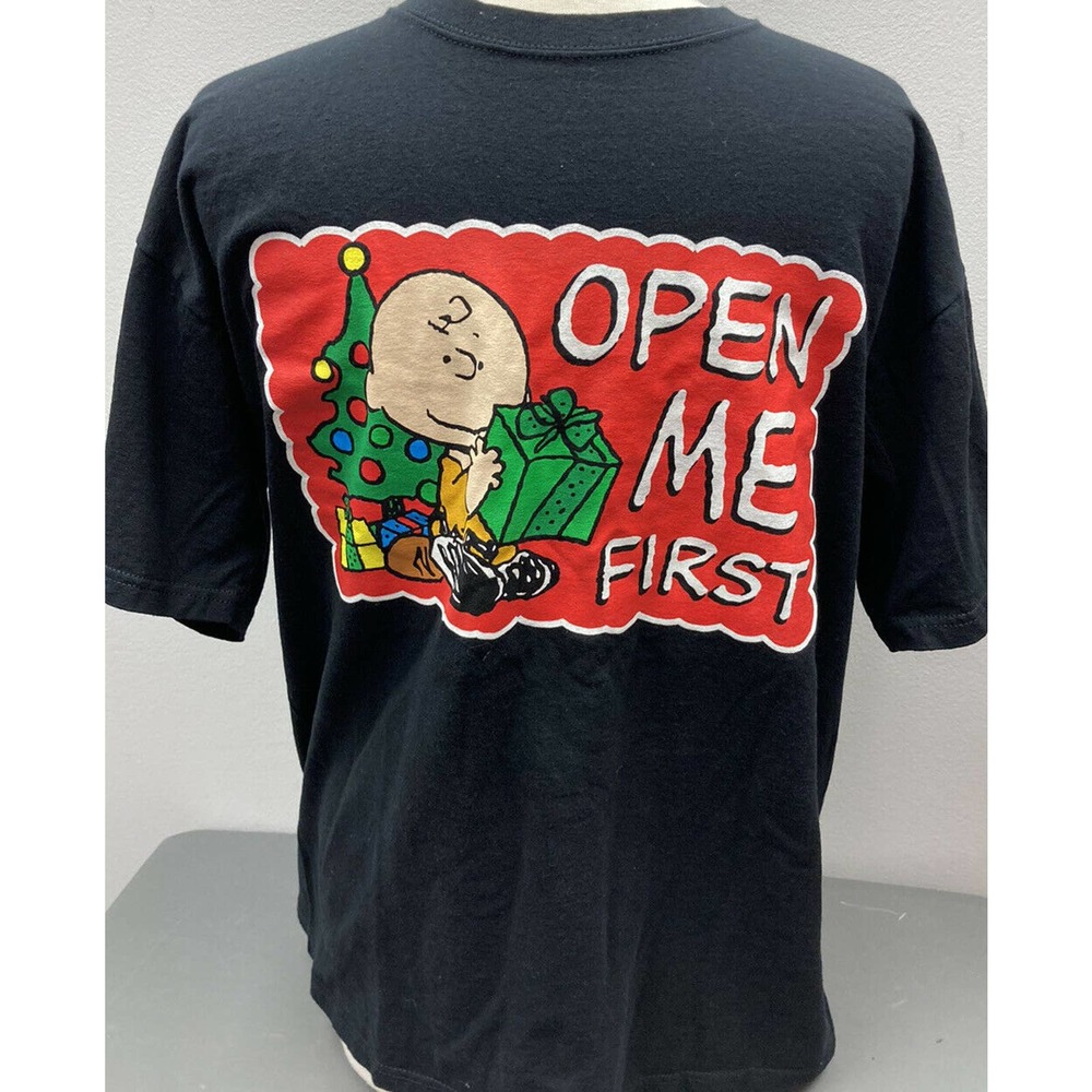 Charlie Brown Christmas Open Me First T-Shirt Peanuts Large L Gift Holiday